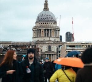 Desbloquea el poder de la oración a San Judas Tadeo para la salud y la curación 2025