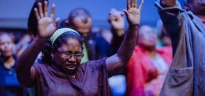Oración de San Cipriano contra Enemigos: Protección y Defensa Espiritual 2025