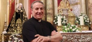 ¿Cómo se llama el sacerdote de San Lorenzo? 2025