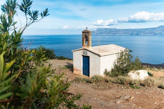 La Historia y Significado de la Capilla de la Virgen del Carmen 2025