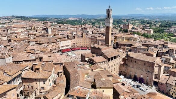 Santa Catalina de Siena: santa y mística cristiana destacada 2025