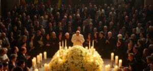 El funeral del Papa Francisco conmueve al mundo: símbolos ocultos y rituales jamás vistos 2025