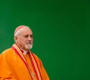 Descubre cómo el obispo de Vitoria está transformando la misión en la India y uniendo culturas de manera sorprendente 2025