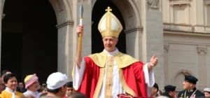 Descubre los secretos detrás de la emocionante elección del Papa León XIV en la plaza de San Pedro 2025