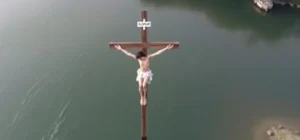Descubre la increíble travesía de la cruz del Santísimo Sacramento por los ríos del sur de Colombia, ¡no vas a creer lo que sucedió! 2025