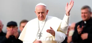 El sorprendente gesto del Papa Francisco antes de su inesperado adiós a Polonia que nadie vio venir 2025